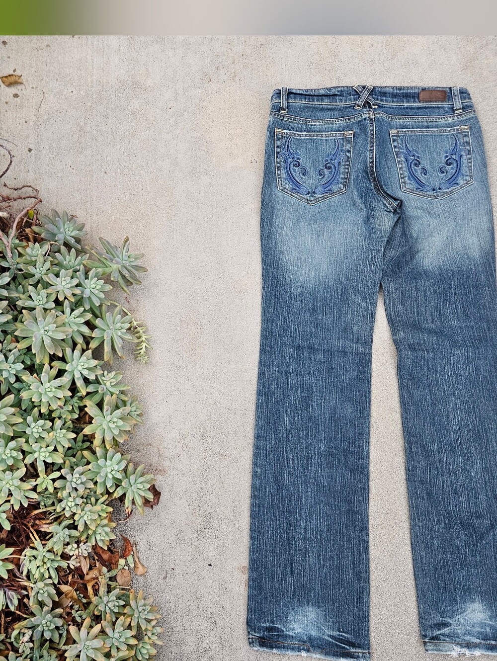 HTF RARE DKNY JEANS DOWNTOWN BROOKLYN JEAN SZ 7 LIKE NEW EMBROIDERED POCKETS